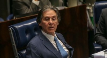 Presidente do Senado defende que ANP regule preço do combustível